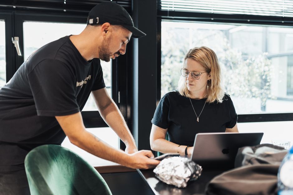 Les 10 avantages des T-shirts personnalisés pour les entreprises à Belfort