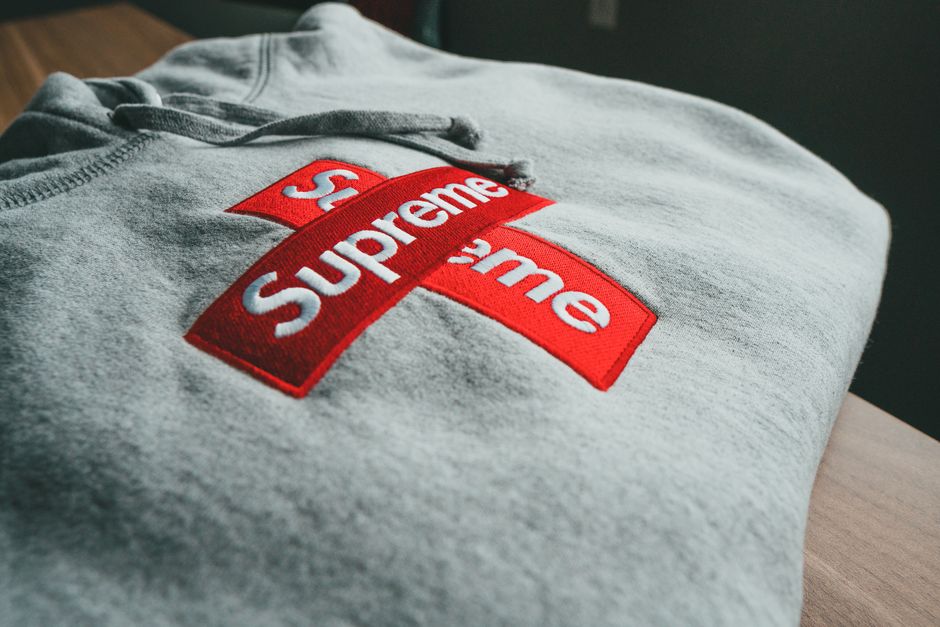 Le sweat personnalisé entreprise : un outil de communication puissant pour les entreprises